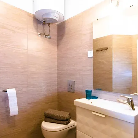 Apartment Lorenzo's App Pula, Istria *